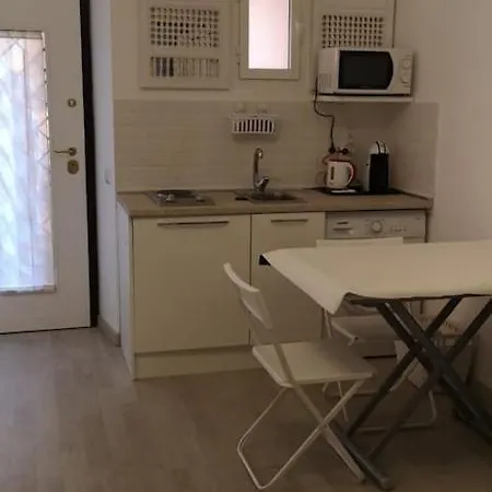 Domus Porta Pia Luxury Con Jacuzzi Apartment Rome